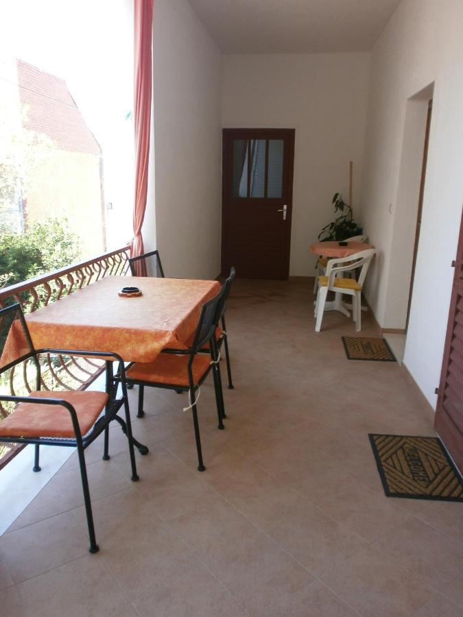 Apartments By The Sea Podgora, Makarska - 12326 Esterno foto