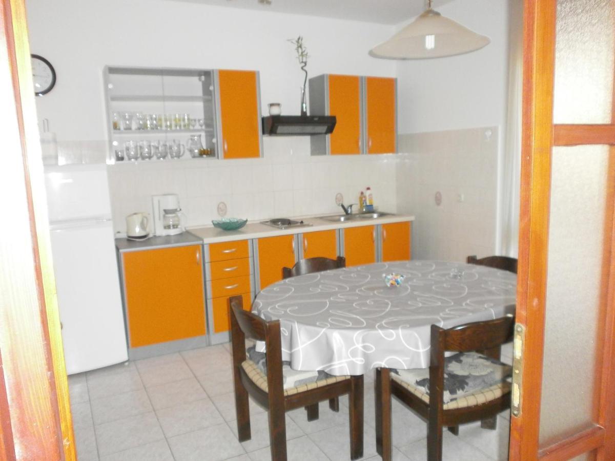 Apartments By The Sea Podgora, Makarska - 12326 Esterno foto